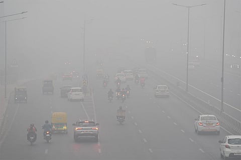 Weather: Dense fog in Delhi