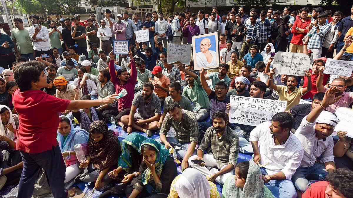 PTI : Civil services aspirants stage a protest against Uttar Pradesh Public Service Commission in Prayagraj, Uttar Pradesh on Wednesday, November 13, 2024.