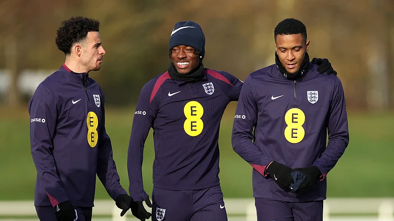 Serbia Vs England Live Streaming, FIFA World Cup 2026 European Qualifiers: England football team players during a practice session. - Photo: X | England