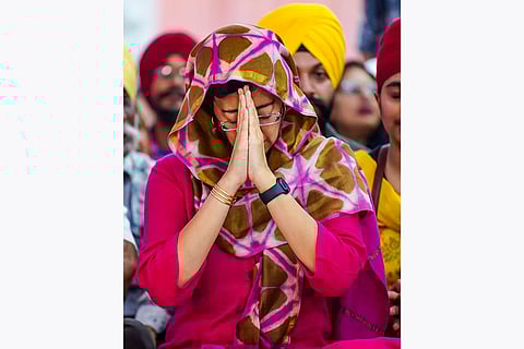 Atishi at Gurdwara Rakab Ganj Sahib