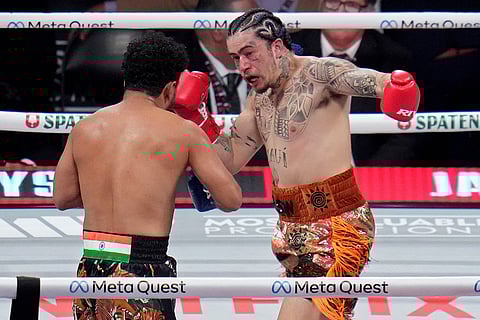 Goyat vs Nunes Boxing: Whindersson Nunes, right, throws a punch at Neeraj Goyat