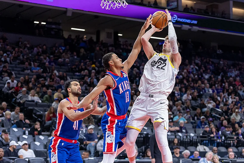 Sacramento Kings vs Utah Jazz