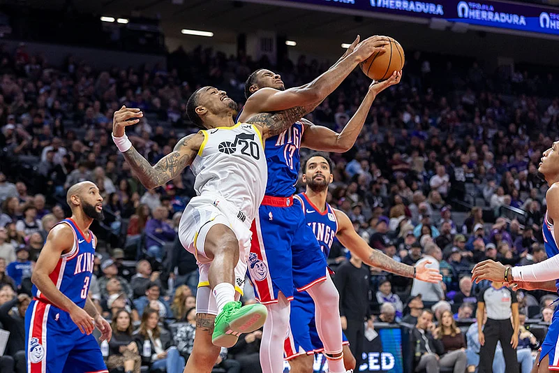 NBA: Utah Jazz vs Sacramento Kings