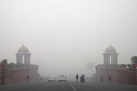 Air Pollution: Thick smog envelops Delhi-NCR