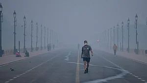 PTI : Delhi's average air quality index (AQI) remains in 'severe plus' category