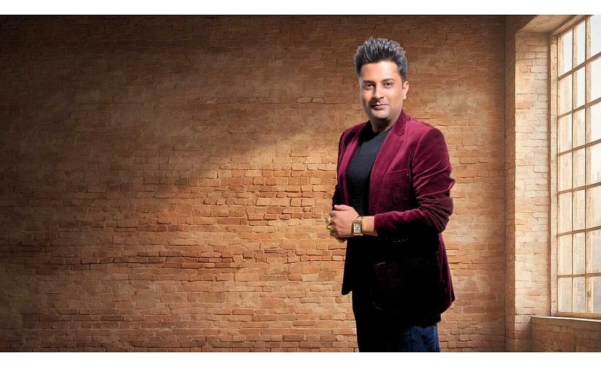 Sumeet Tappoo, healing through music and service.