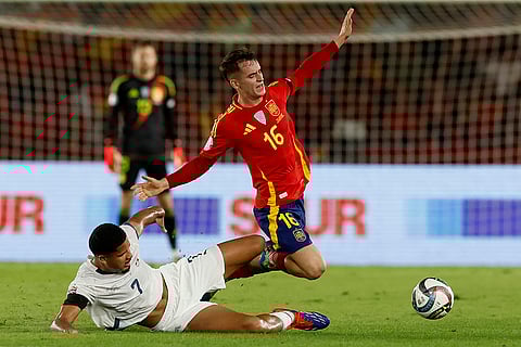 Nations League Soccer: Spain's Marc Casado is tackle by Switzerland's Simon Sohm