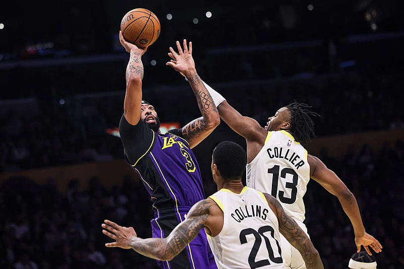 NBA 2024-25: Utah Jazz vs Los Angeles Lakers