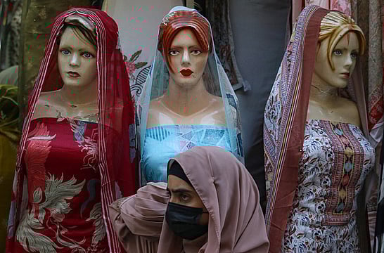 Misogyny, Harassment Haunt Kashmiri Women On Social Media Platforms  