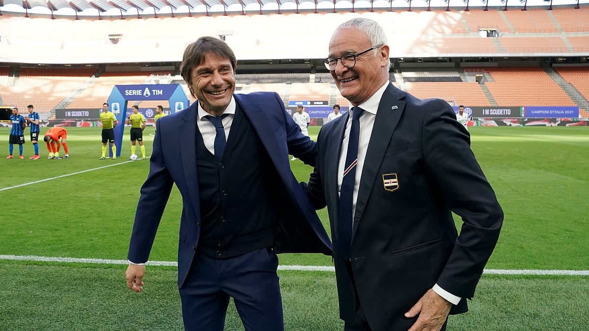 Napoli head coach Antonio Conte with new Roma boss Claudio Ranieri
