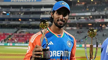 | Photo: AP/Themba Hadebe