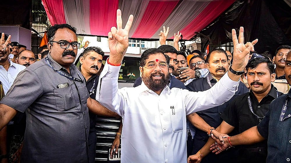 Maha Assembly polls: Eknath Shinde with supporters flashes victory signs
