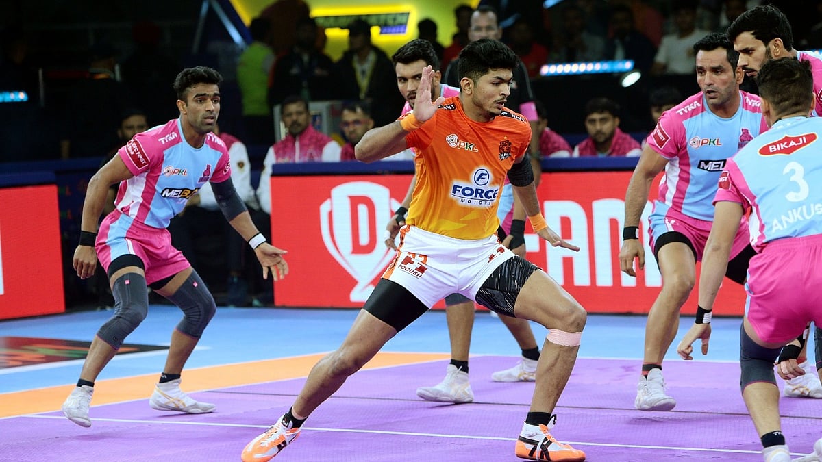 Special Arrangement : Action from the Pro Kabaddi League match between Jaipur Pink Panthers and Puneri Paltan in Noida.