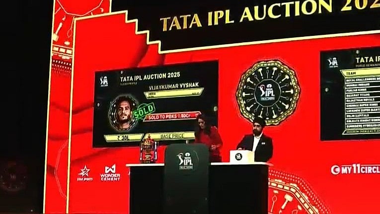 Auctioneer Mallika Sagar at the IPL 2025 Mega Auction on day 1. - Screen Grab