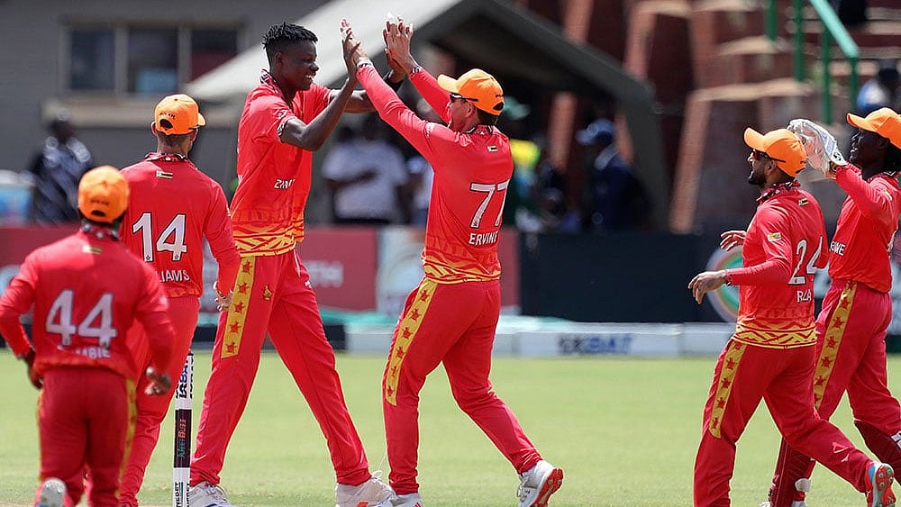 | Photo: AP/Wonder Mashura : Pakistan trail in the three-match ODI series against Zimbabwe.