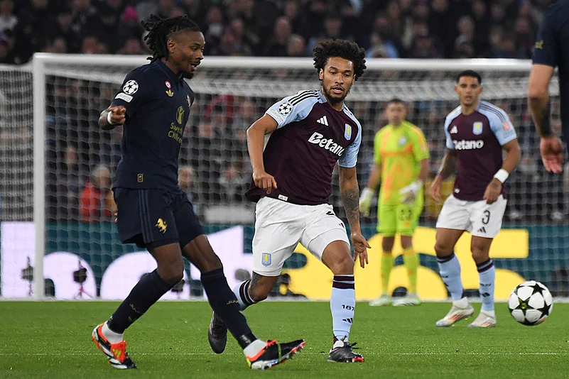 2024-25 UEFA Champions League soccer Aston Villa Vs Juventus football gallery: Khephren Thuram