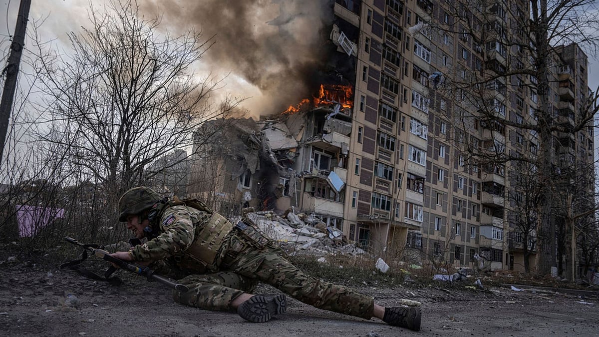 AP : Russia-Ukraine War