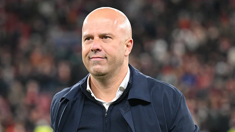 Arne Slot has plenty to smile about - null