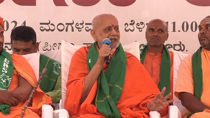 X/@TimesAlgebraIND : Karnataka seer Kumara Chandrashekaranatha Swamiji