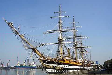 Italian ship Amerigo Vespucci in Mumbai