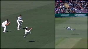 X/Blackcaps : Screengrab of Glenn Phillips catch.
