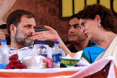 Rahul, Priyaka in Kerala