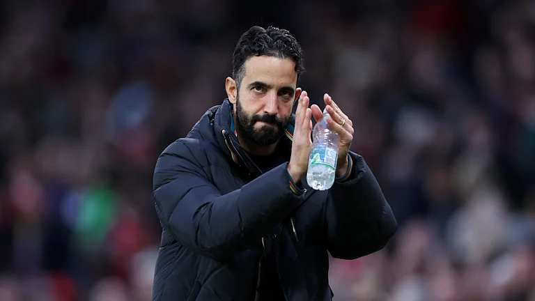 Ruben Amorim was left wanting more from his Manchester United side after their win over Everton - null