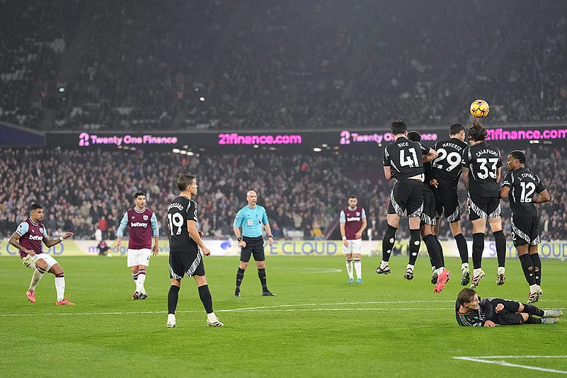 English Premier League: West Ham vs Arsenal