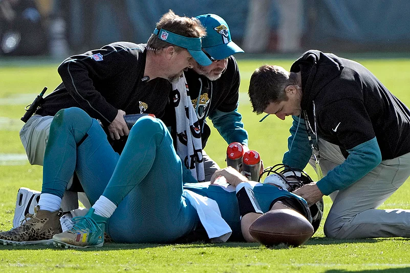 Houston Texans vs Jacksonville Jaguars NFL Football photo gallery: Trevor Lawrence
