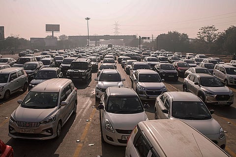 Farmers' march: Traffic jam on DND Flyway