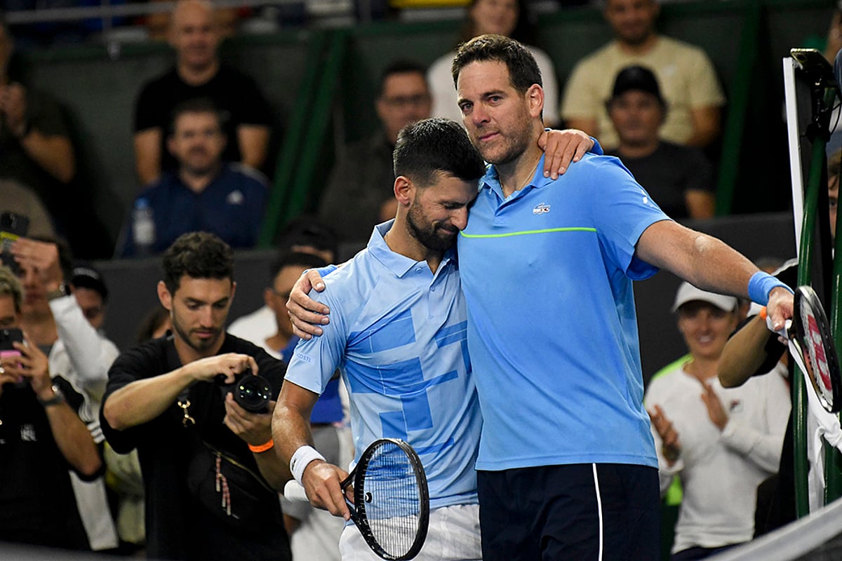 Tennis exhibition match Juan Martin Del Porto vs Novak Djokovic photo gallery: 1