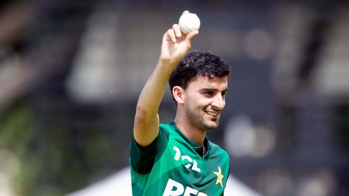 Wonder Mashura/AP : Pakistan's Sufiyan Muqeem celebrates a wicket during the second T20 cricket match between Zimbabwe and Pakistan at Queens Sports Club in Bulawayo, Zimbabwe