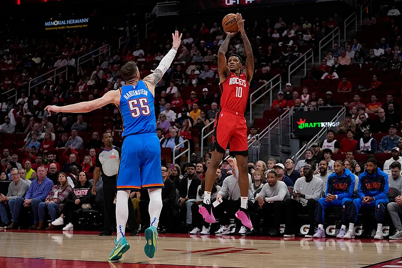 NBA Houston Rockets vs Oklahoma City Thunder Basketball photo gallery: Jabari Smith Jr.