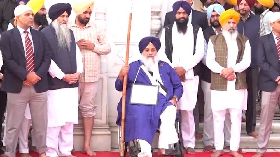 X/@sakanakodar : Former Punjab Deputy Chief Minister Sukhbir Singh Badal |