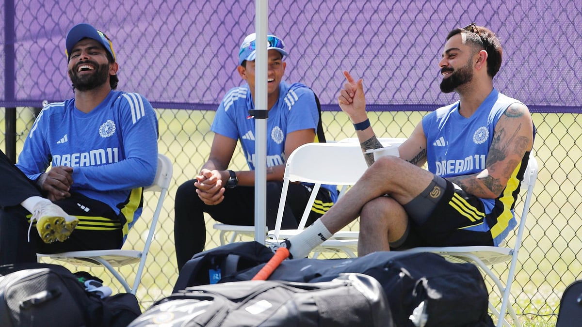 Photo: X | Ravindra Jadeja : Ravindra Jadeja (L) with Yashasvi Jaiswal and Virat Kohli.