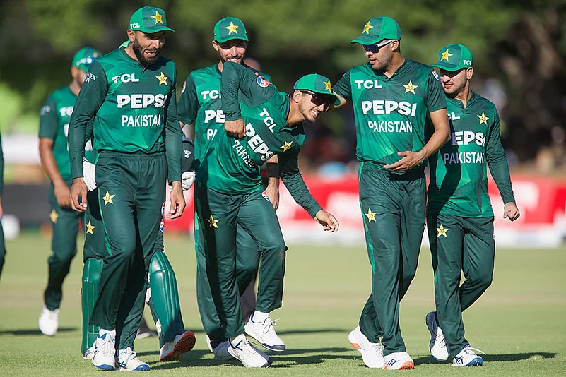 ZIM vs PAK 2nd T20I Cricket