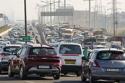 Traffic jam at Ghazipur border