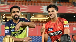 Photo: X | Sunrisers Hyderabad : Punjab's Prabhsimran Singh and Abhishek Sharma during the IPL 2024.
