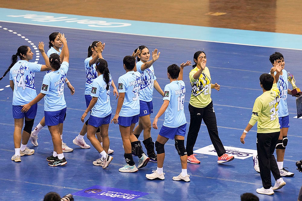 | Photo: PTI/Manvender Vashist Lav : Asian Women’s Handball: India players celebrate their win