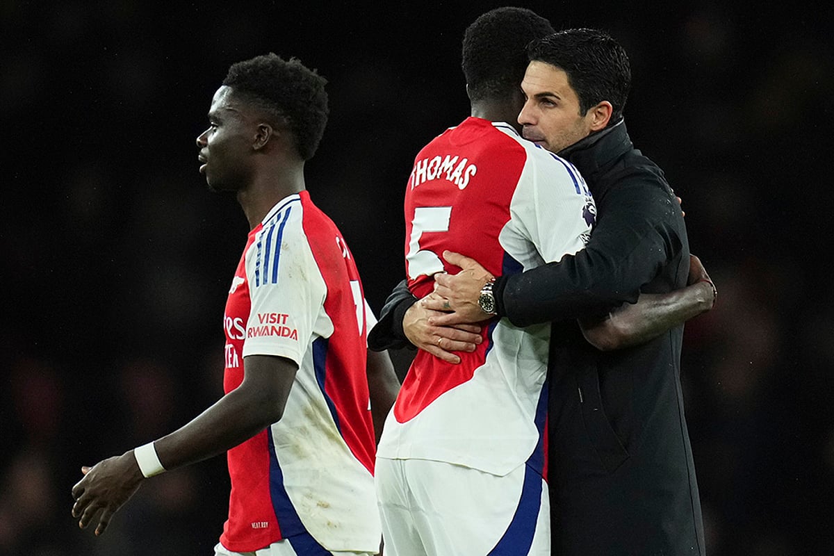 English Premier League soccer Arsenal and Manchester United football gallery: Mikel Arteta