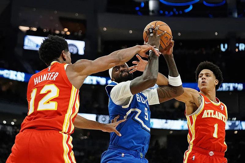 NBA: Atlanta Hawks vs Milwaukee Bucks