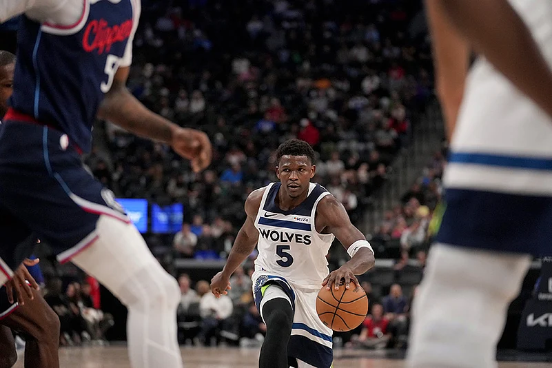 NBA Basketball: Los Angeles Clippers vs Minnesota Timberwolves