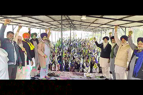 Farmers at Shambhu border before Delhi Chalo march