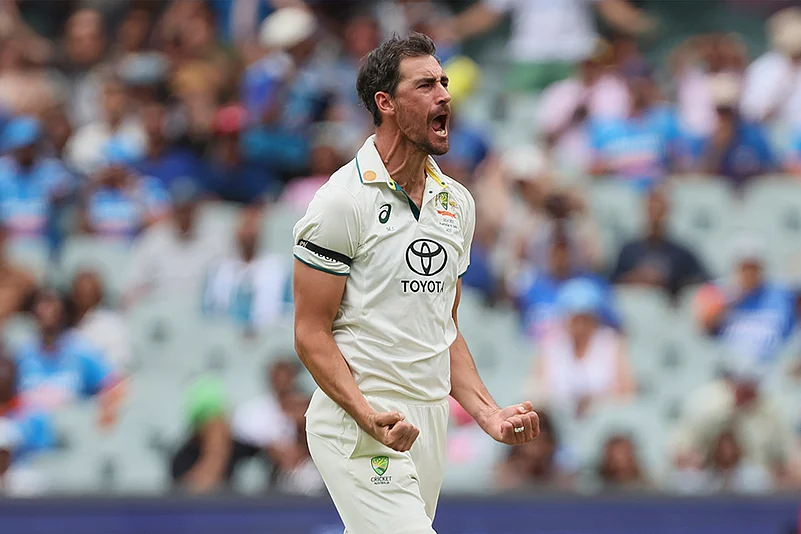 Border-Gavaskar Trophy India Vs Australia 2nd Test cricket match Day 1 photo: Mitchell Starc