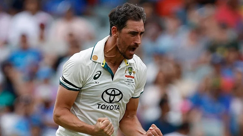 Border-Gavaskar Trophy India Vs Australia 2nd Test cricket match Day 1 photo: Mitchell Starc