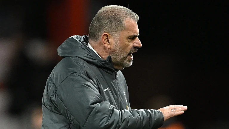 Ange Postecoglou is hoping to turn Tottenham's fortunes around - null