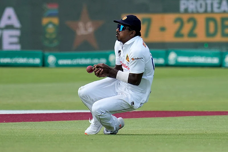South Africa vs Sri Lanka 2nd test Cricket match Day 1 at St Georges Park: Vishwa Fernando