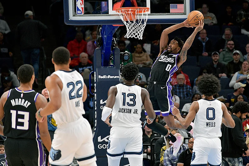 NBA 2024-25 Memphis Grizzlies vs Sacramento Kings Basketball game photos: Malik Monk