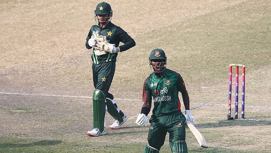 X/Bangladesh Cricket : Bangladesh captain Azizul Hakim Tamim (right) celebrates after leading his team into the final of the ACC Men's Under-19 Asia Cup 2024. 