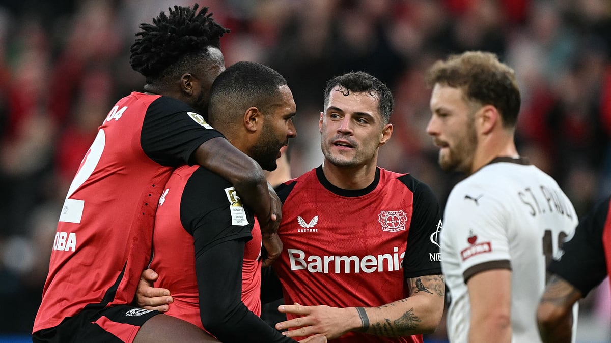 Bayer Leverkusen's Jonathan Tah celebrates